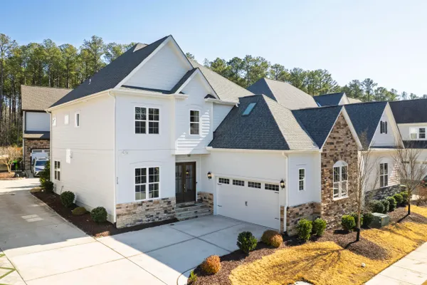 216 COTTEN DR