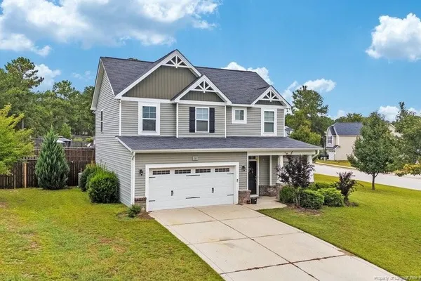 16 BURR OAK CIR