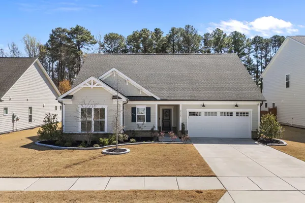 3735 AUTUMN CREEK DR