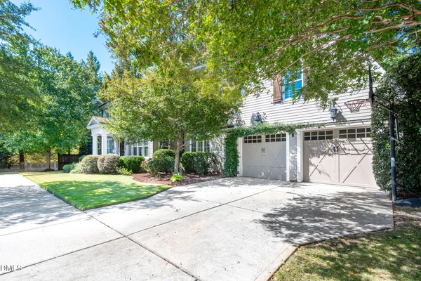 1216 PINEHURST DR