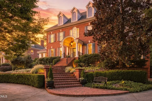 308 MARLOWE RD