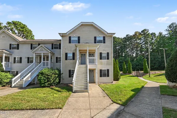 119 KINGSBURY DR