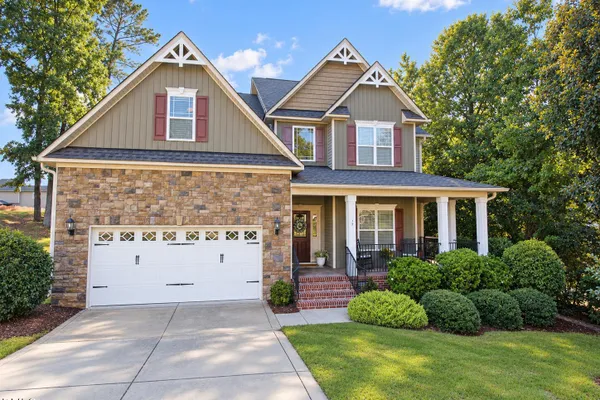 17 HIGH RIDGE CT