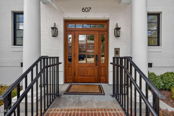 607 SMEDES PL B