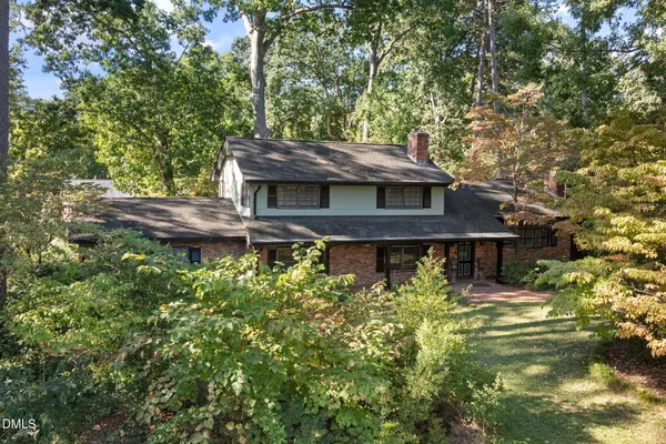 3301 CALDWELL DR