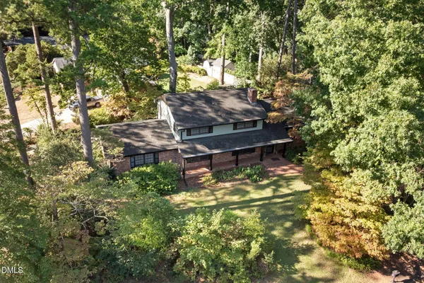 3301 CALDWELL DR