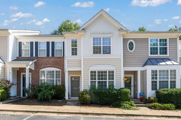 8206 CITY LOFT CT