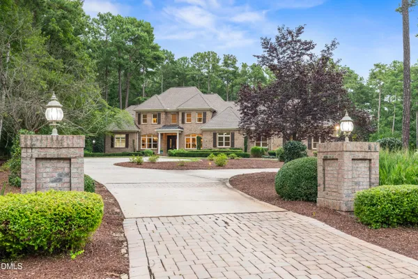 21 CHINA DOLL CT