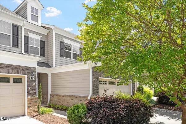 633 GRACE HODGE DR