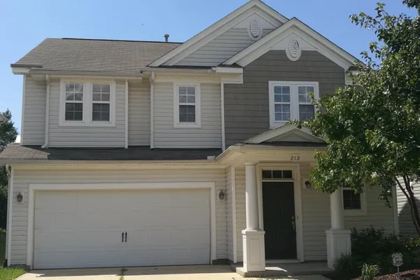 212 NORTHLANDS DR
