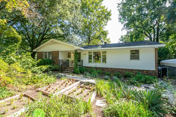 1308 AZALEA DR