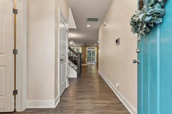 2221 SWABIA CT
