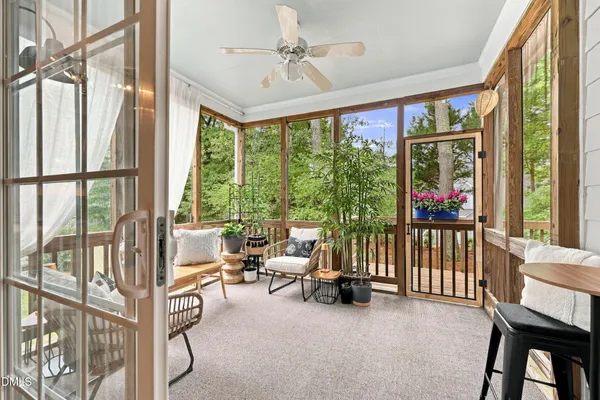 6 SYDENHAM RD
