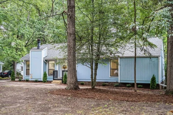 14 MEADHALL CT