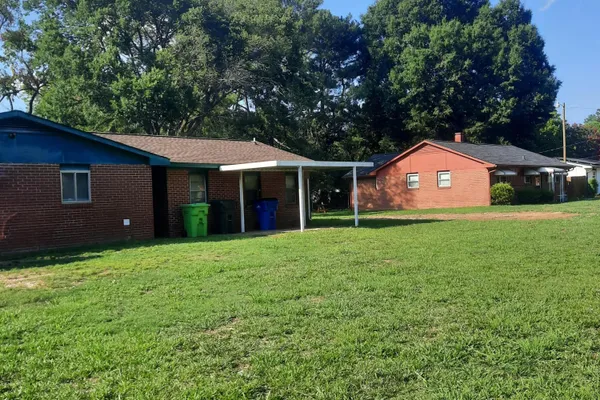 1809 HADLEY RD