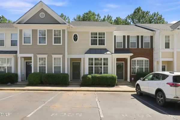 8306 CITY LOFT CT