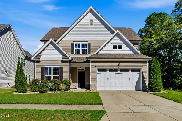 340 ROCKY CREST LN