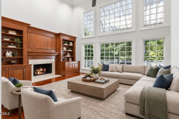 4901 OAKMOOR CT