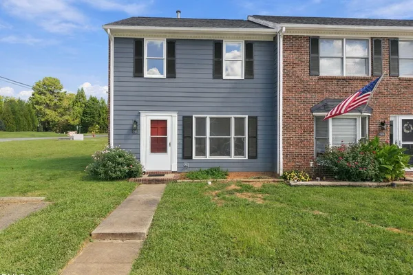 1812 ORANGE GROVE RD 101