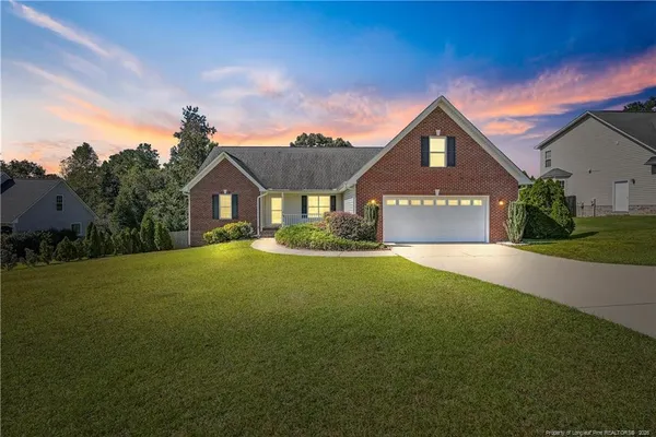 230 ROYAL BRIAR CT