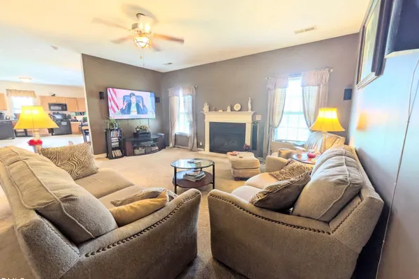 106 SAVANNAH DR