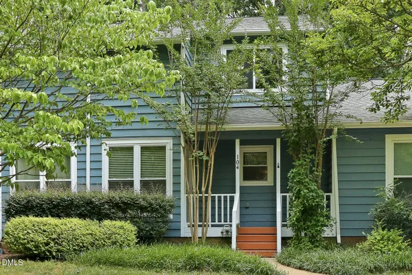 104 APPLECROSS DR