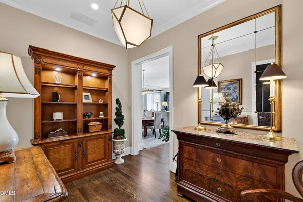 620 WADE AVE 406