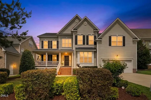 205 BLUFFTON DR