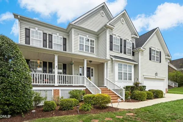 205 BLUFFTON DR