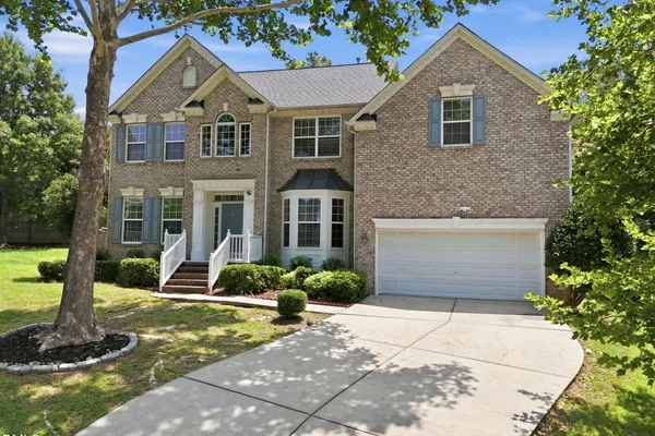 5 BOBCAT CT