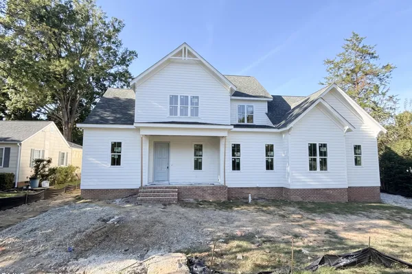 202 DENNIS AVE