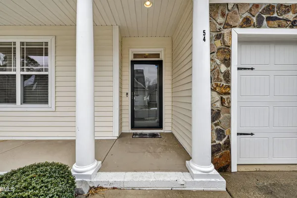 54 DENBY CIR