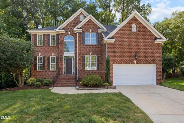 306 HONEYWOOD CT