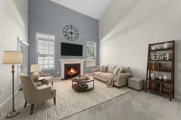 1302 NICKLAUS DR
