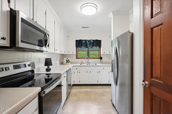 118 CLANCY CIR
