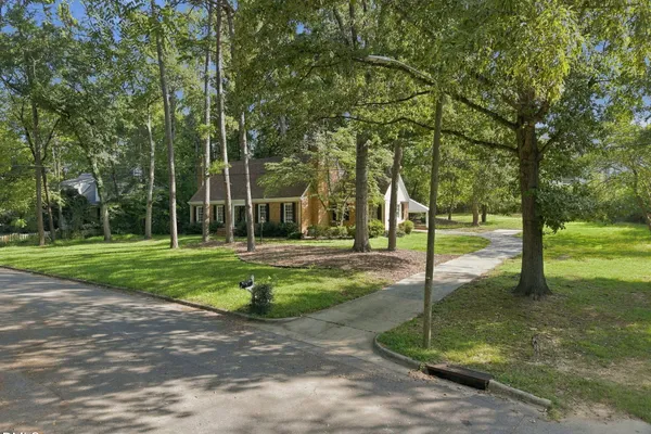 3349 CHESWICK DR