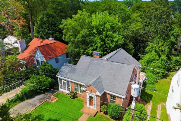 1420 PARK DR