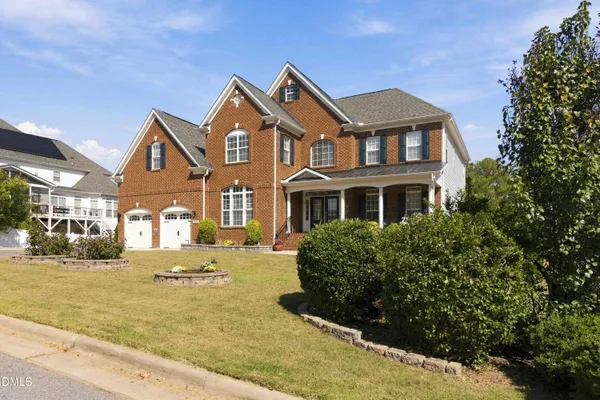 1912 JADEWOOD DR