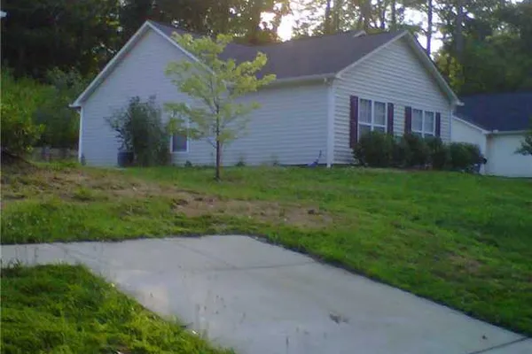 1401 CRABTREE BLVD