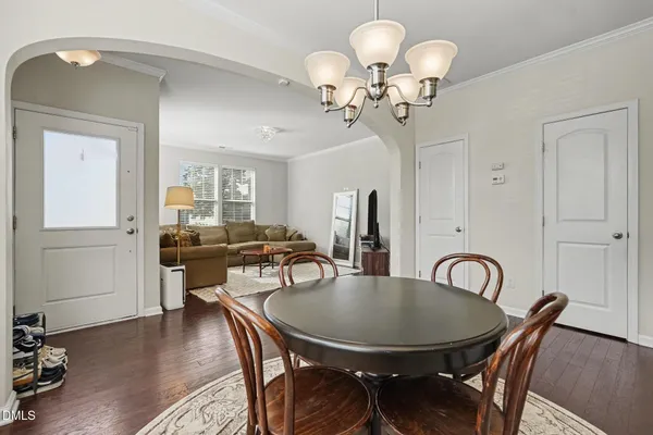 200 MT EVANS DR