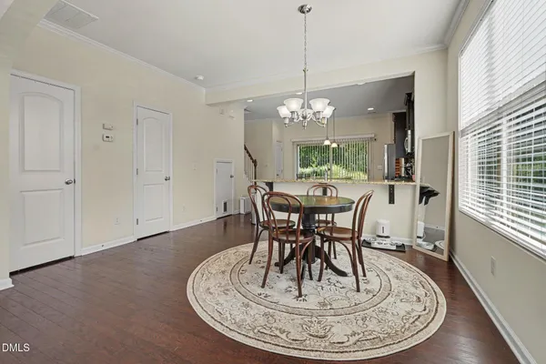 200 MT EVANS DR