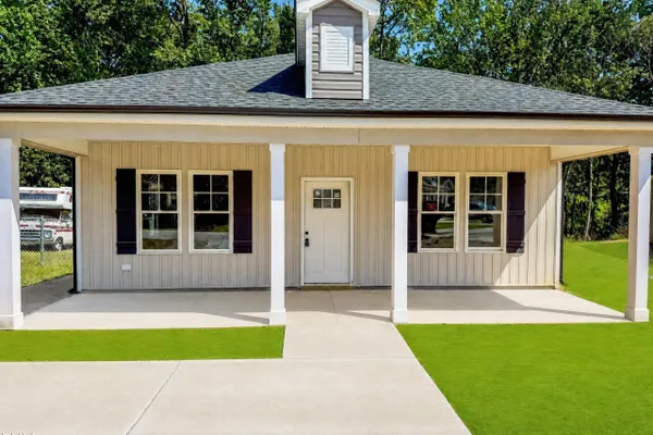 1011 E MAPLEWOOD DR A