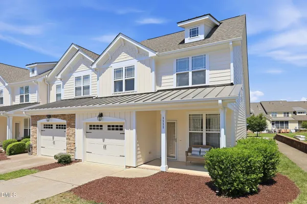 1111 WILLOWGRASS LN