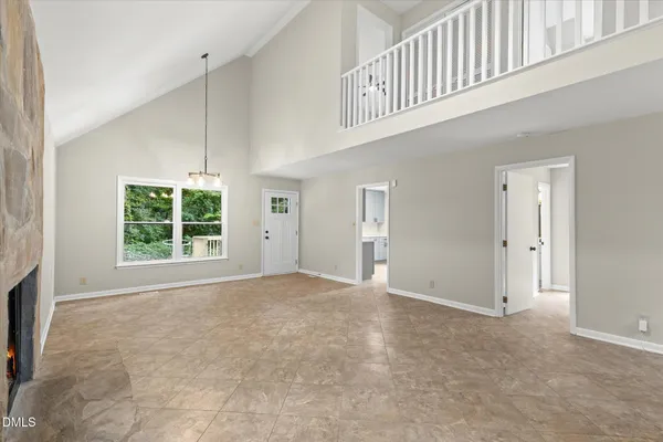 3213 STANFORD DR