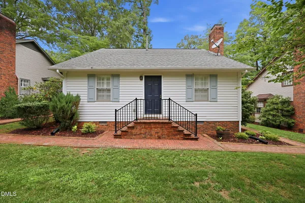 7 WILLOW OAK ST