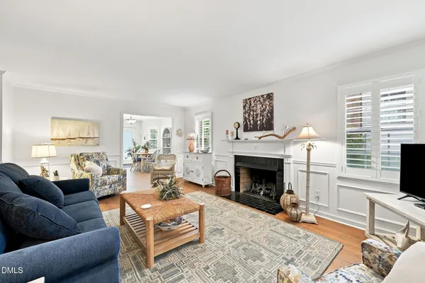 7 WILLOW OAK ST