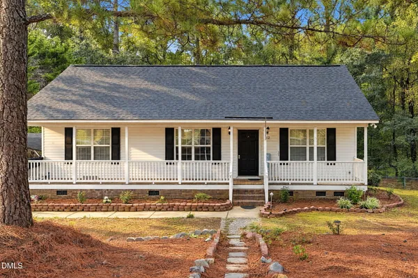 132 HILLTOP DR