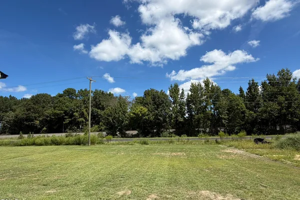 121 FLATLAND DR