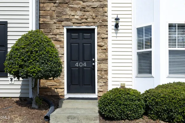 1725 TW ALEXANDER DR 404