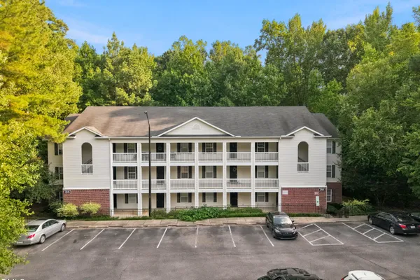 2801 TRAILWOOD PINES LN